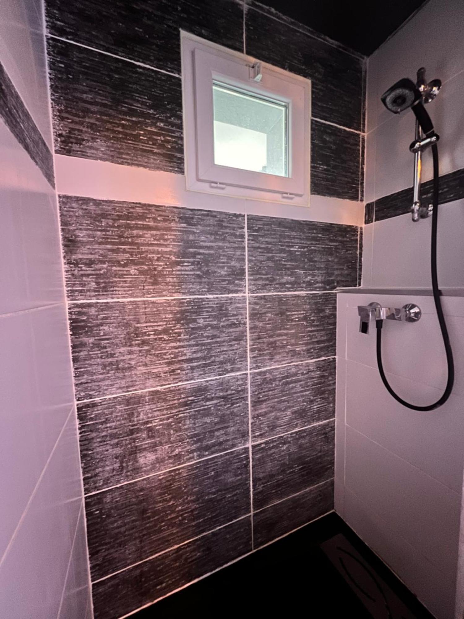 Appartement, 3 Chambres, Vue Panoramique, Parking, Acces Ville Brignoles Exterior photo